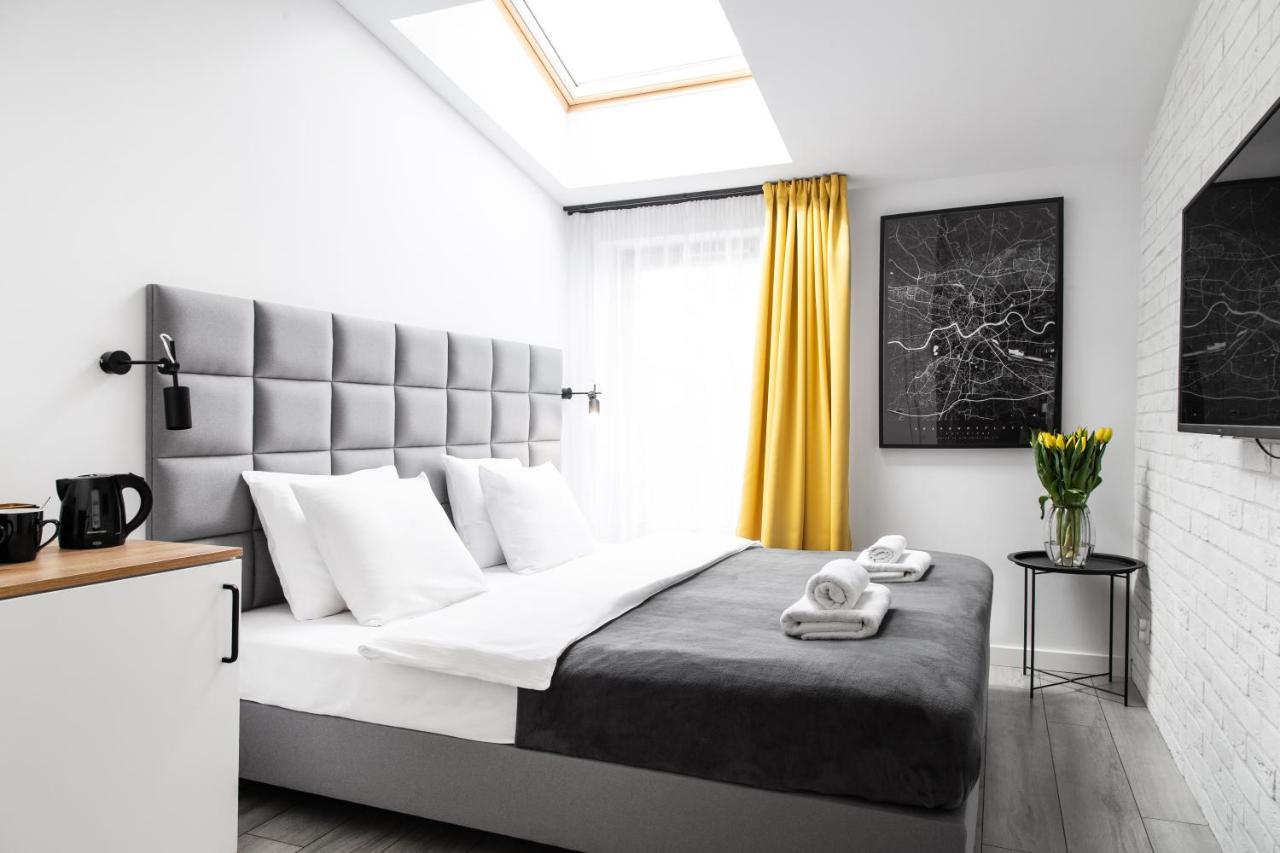 Househost Apartament: Ul. Miodowa 42/42A Cracovia Exterior foto